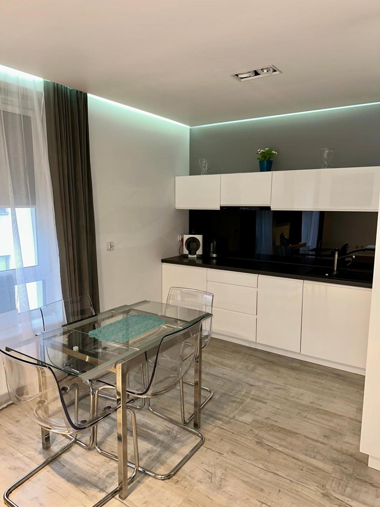 Apartament Shadow Grey Kołobrzeg Eksteriør billede